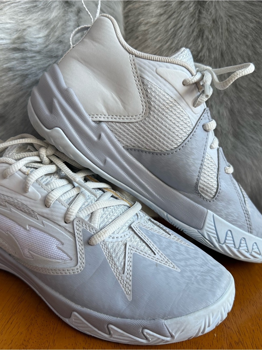 Puma Basketball Sneaker - Light Gray